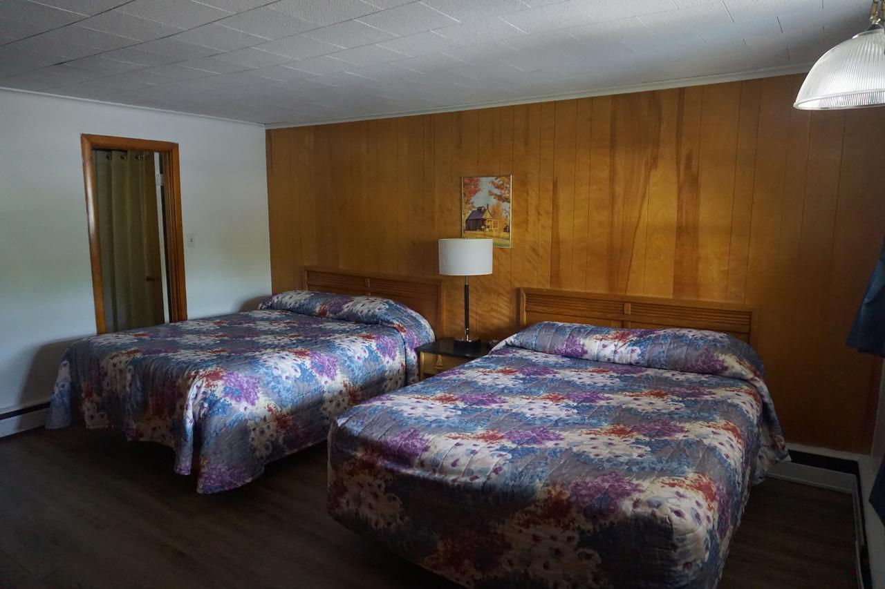 Northern Peaks Motor Inn Gorham Exterior photo